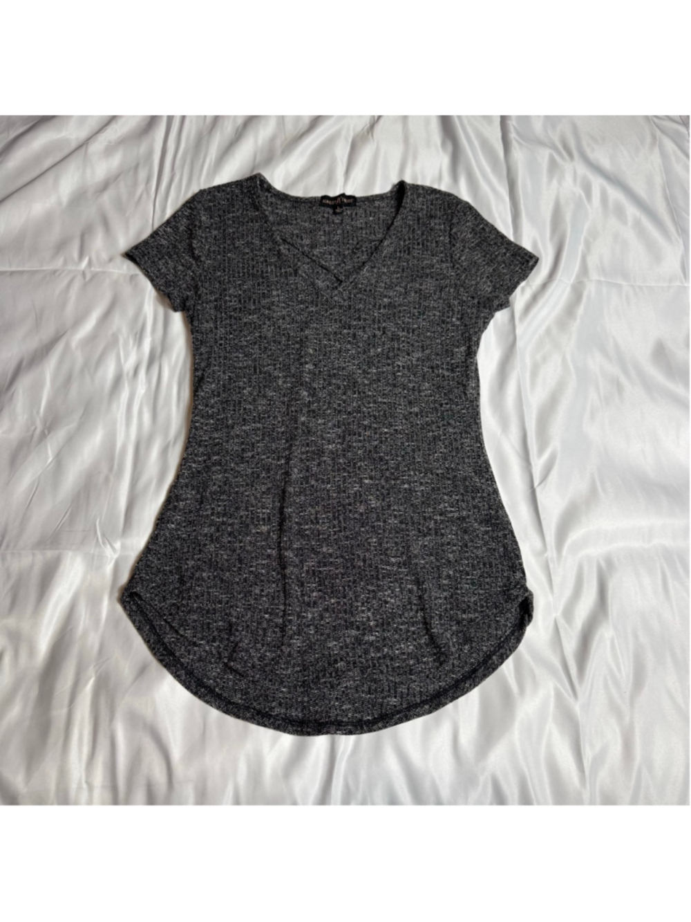 Women's Almost Famous Short Sleeve Tee L Black White Ribbed